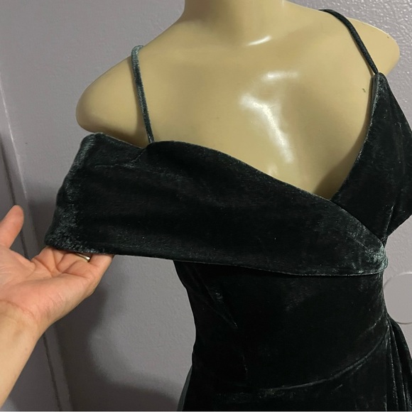 Soprano green velvet off the shoulder high low hem party dress wedding guest L - Picture 6 of 8